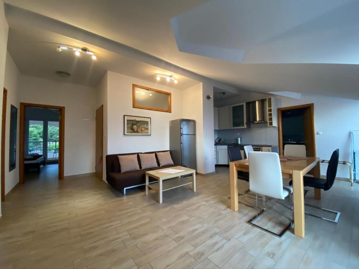Apartments Grozdana 그라다츠 외부 사진