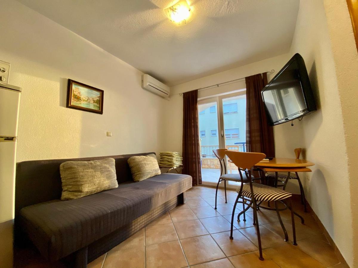 Apartments Grozdana 그라다츠 외부 사진